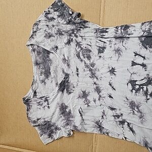 Woman's PINK t-shirt